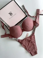 Victoria's chic Bra Set